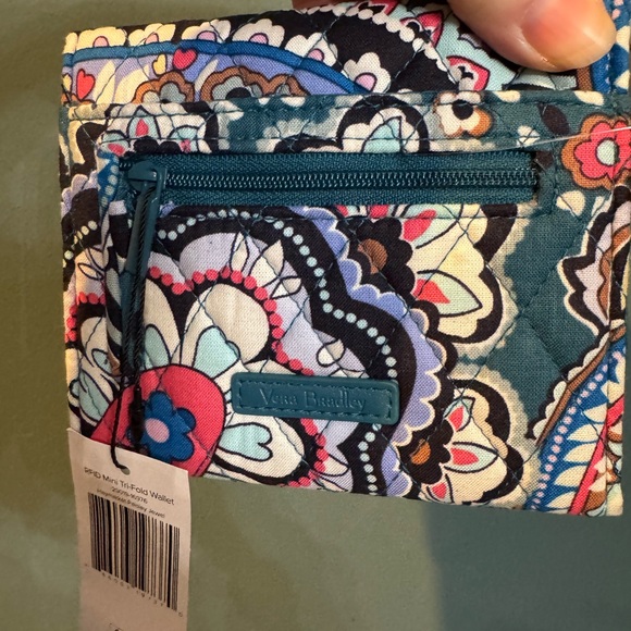 NWT Vera Bradley RFID Mini Tri-fold Wallet Haymarket Paisley Jewel - Picture 2 of 4